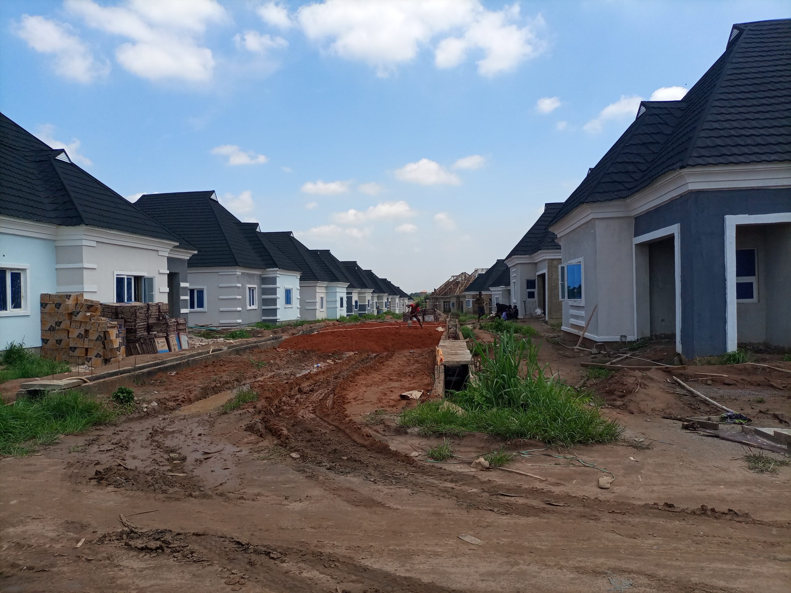 3 Bedroom Bungalow For Sale in Bluestone Estate, Mowe, with monthly installmental payment