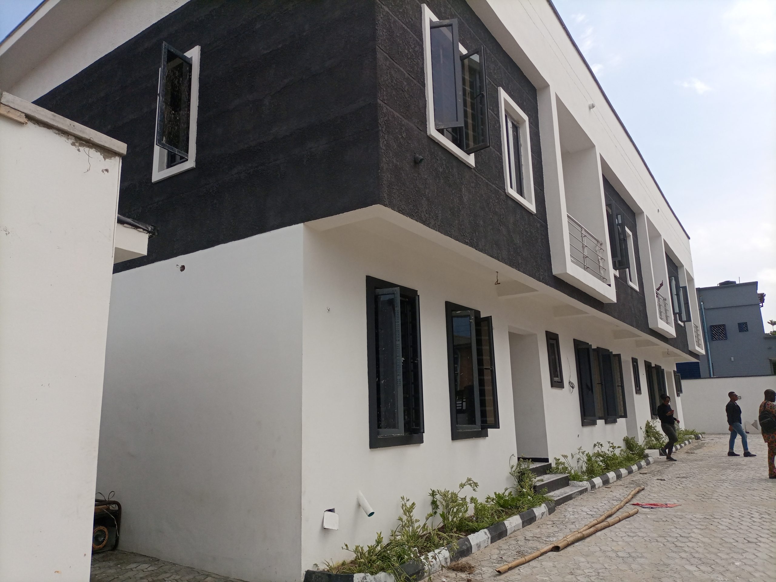 4 Bedroom Duplex For Sale in Ajah with 6 months installment at Vintage Court
