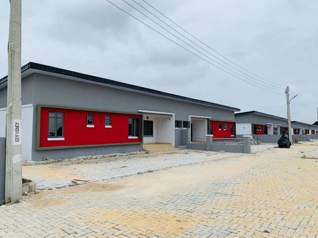Semi-detached 3 Bedroom Bungalow for sale in Oribanwa, Ajah with installment payment